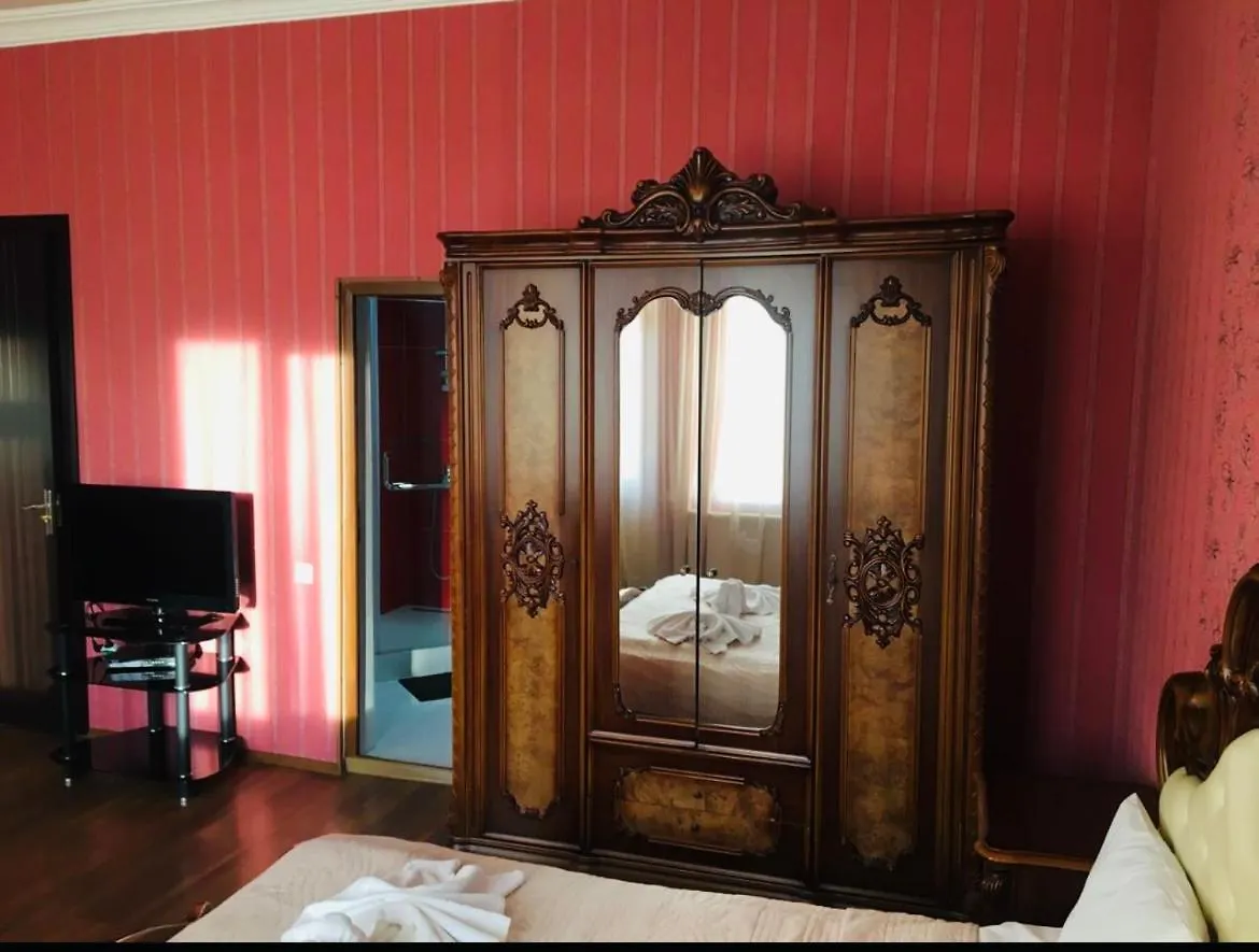 Hotel Richi G A ティビリシ